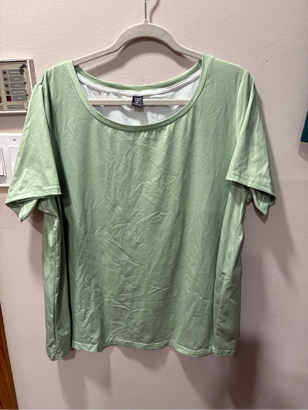 SHEIN Pale Mint Curve Scoop Neck Tee